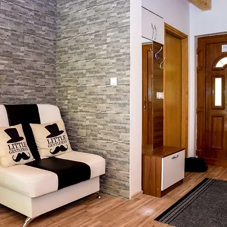 別荘 Forest Dream House *